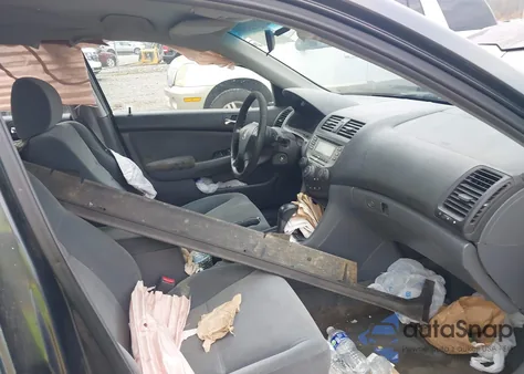 2007 Honda Accord 2.4 Lx z USA, uszkodzony, nr VIN 1HGCM56467A006710